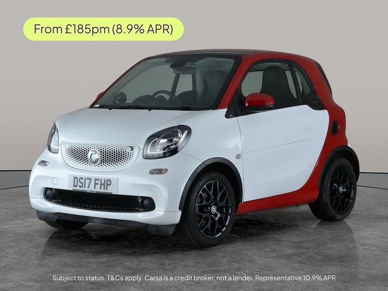 White Used 2017 Smart ForTwo Coupé Premium Coupe | £8,290 (Fair price) - Image 1/1