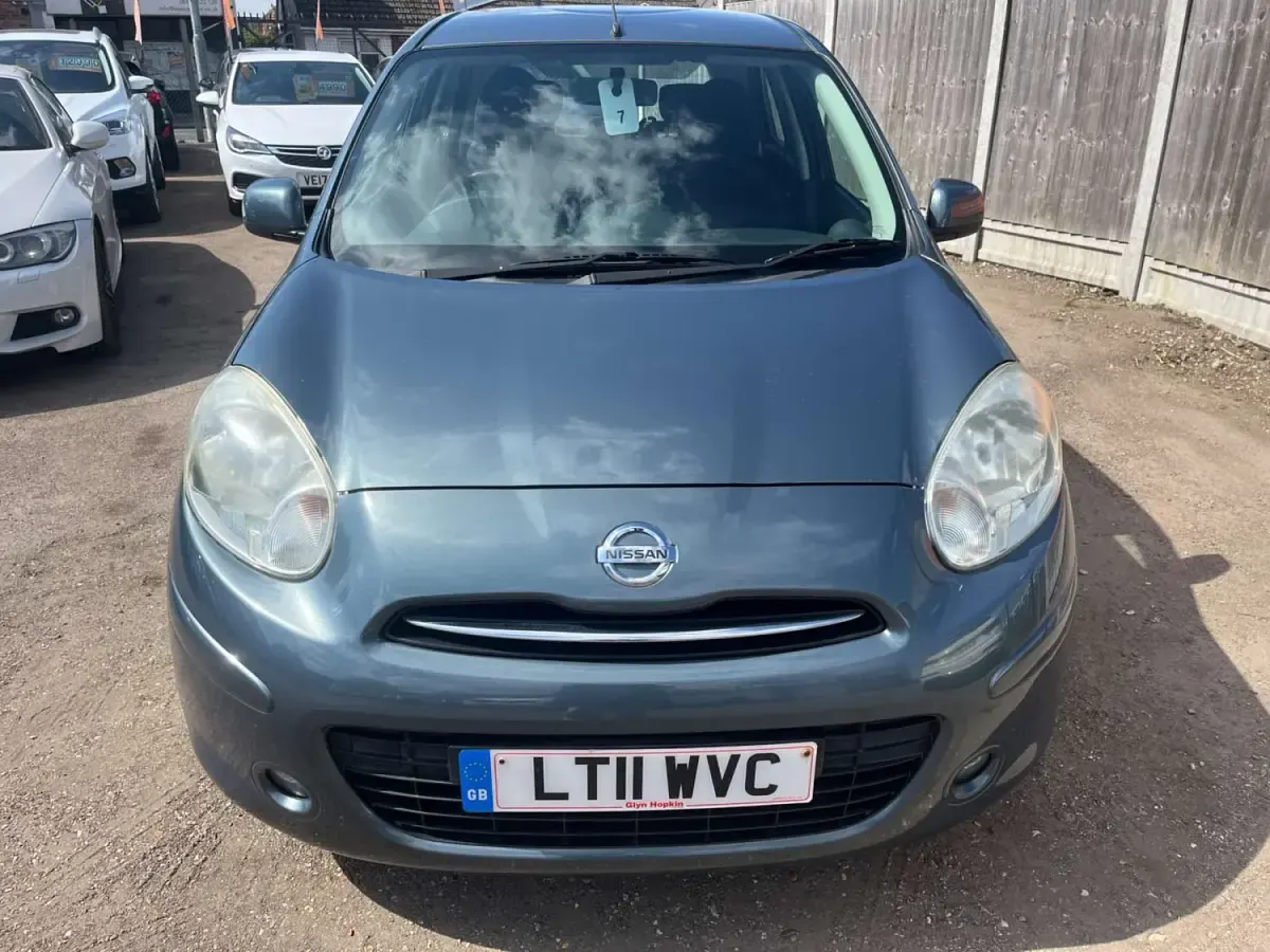 Second-hand Nissan Micra Acenta 2011 Argintiu Hatchback