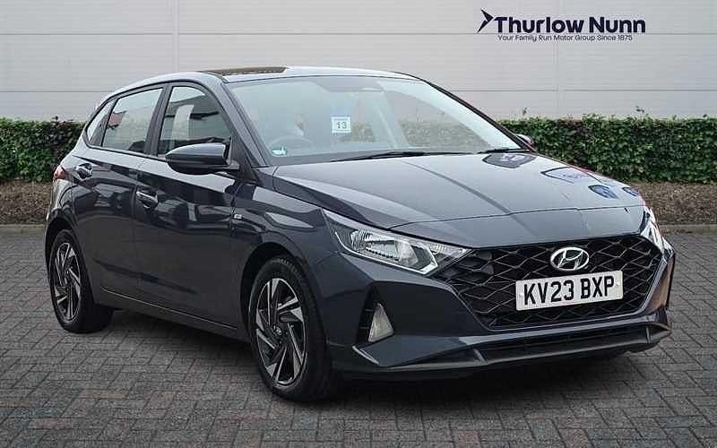 Used Hyundai i20 SE 101 HP (74 kW) 2023 Grey Hatchback