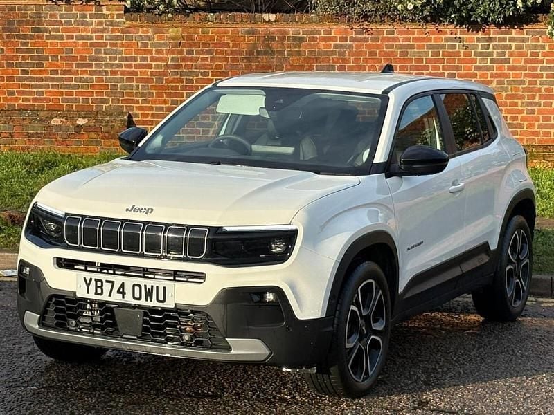 Used Jeep Avenger Summit 100 HP (73 kW) 2025 White SUV