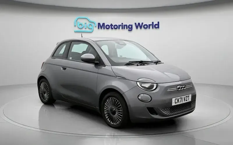 Used Fiat 500e Icon 86 kW (118 HP) 2023 Hatchback