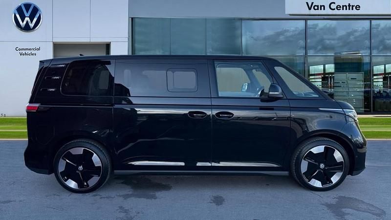 Used VW ID. Buzz Pro 210 kW (286 HP) 2025 Black MPV