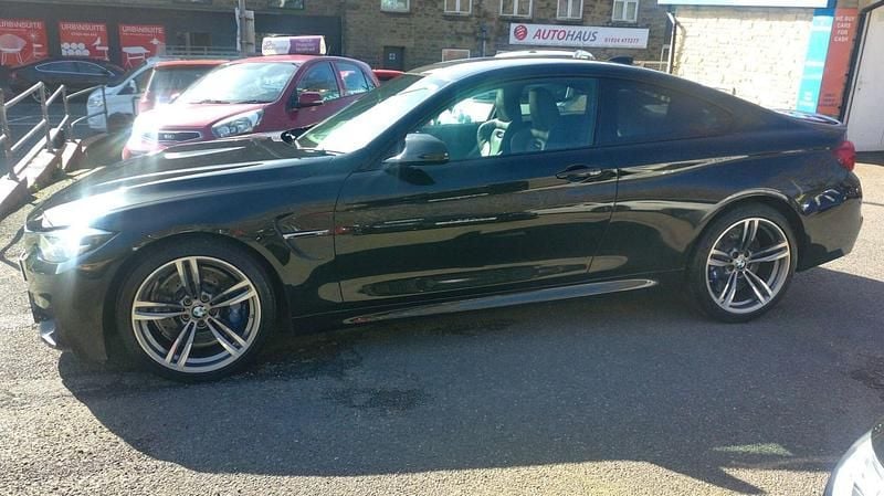 Used BMW M4 Comfort Edition 2019 Black Coupe