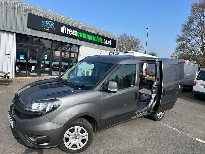 Grey Used 2021 Fiat Doblò MPV | £11,495 (Fair price) - Image 1/3