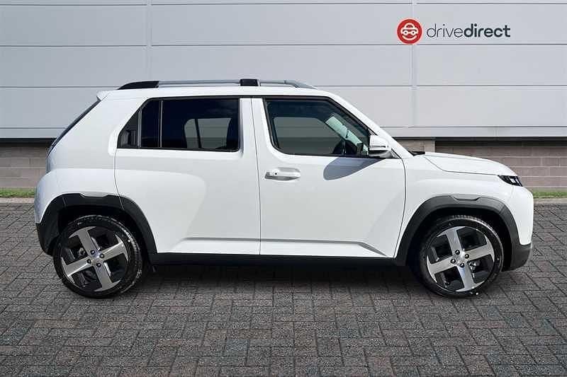 New Hyundai Inster 85 kW (116 HP) 2026 White Hatchback