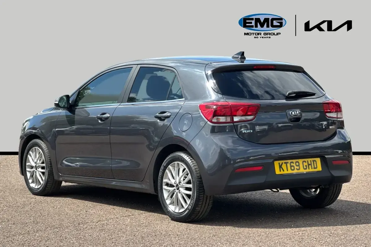 Used Kia Rio 99 HP (72 kW) 2019 Graphite grey Hatchback