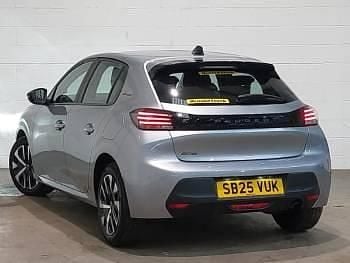 Usado Peugeot 208 Style 101 HP (74 kW) 2025 Cinzento Citadino