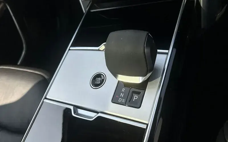 Used Land Rover Range Rover Autobiography 460 HP (338 kW) 2024 Grey SUV