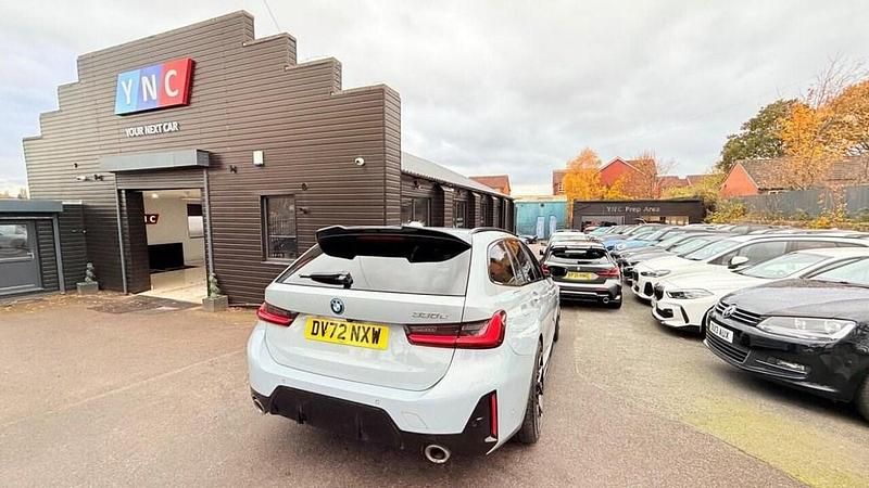 Grey Used 2022 BMW 330e M Sport Estate | £22,491 (Expensive) - Image 1/4