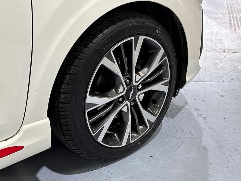 Used Kia Picanto GT-Line 66 HP (48 kW) 2022 White Hatchback