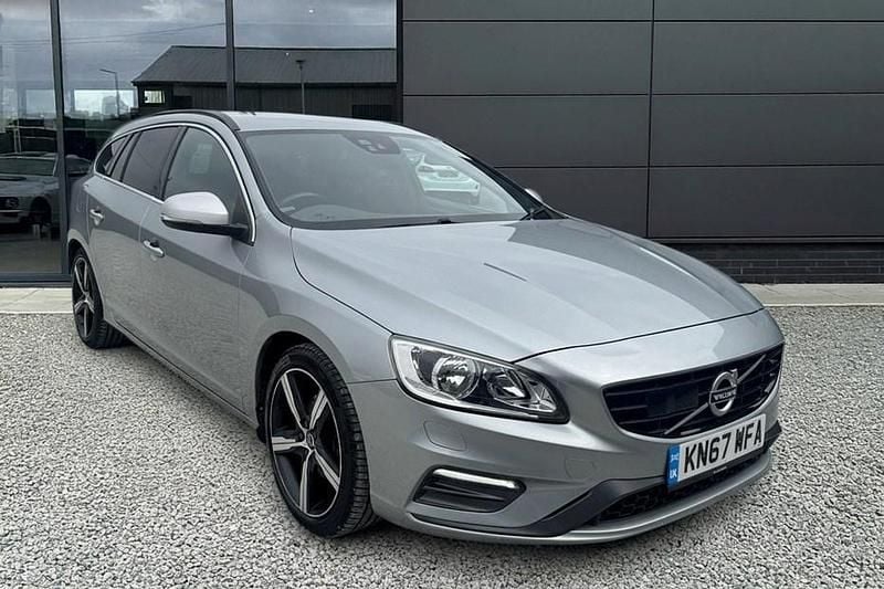 Silver Used 2017 Volvo V60 R-Design Estate | £9,490 (Fair price) - Image 1/1