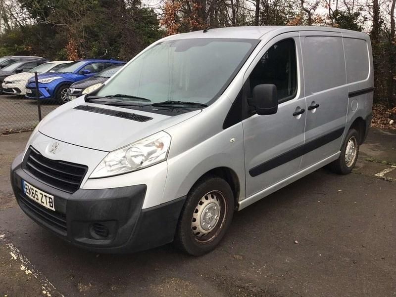 Used Peugeot Expert 2015 Silver Van