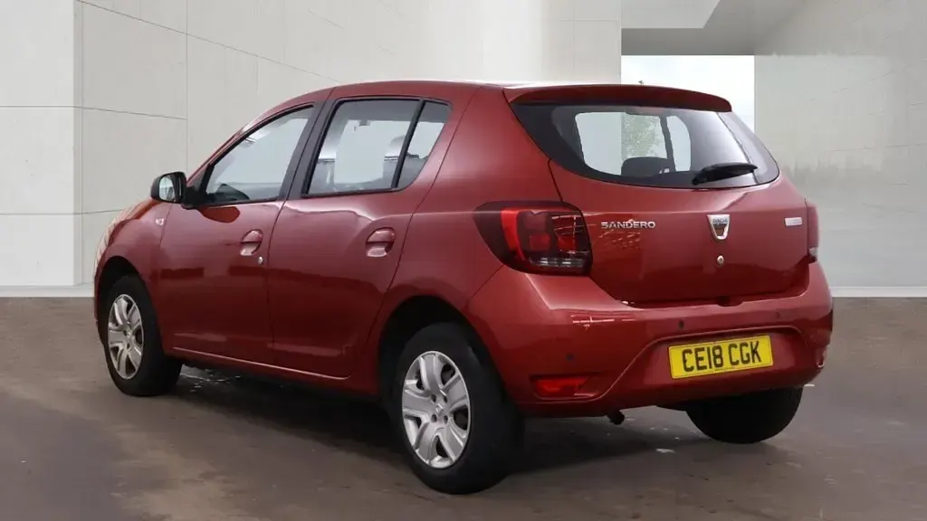 Gebraucht Dacia Sandero Lauréate 90 PS (66 kW) 2018 Rot Kleinwagen