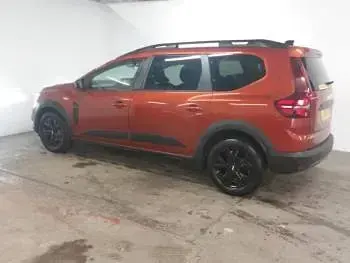 Used Dacia Jogger Extreme 109 HP (80 kW) 2023 Brown MPV