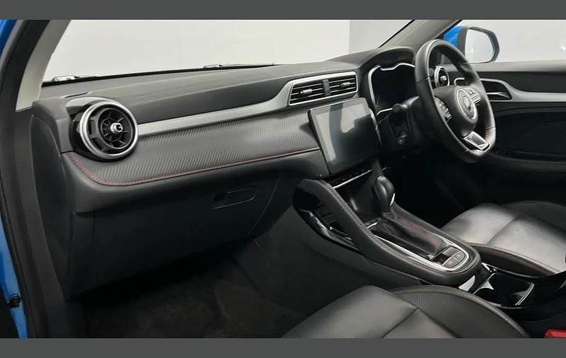 Used MG ZS Exclusive 110 HP (80 kW) 2022 Blue Sedan