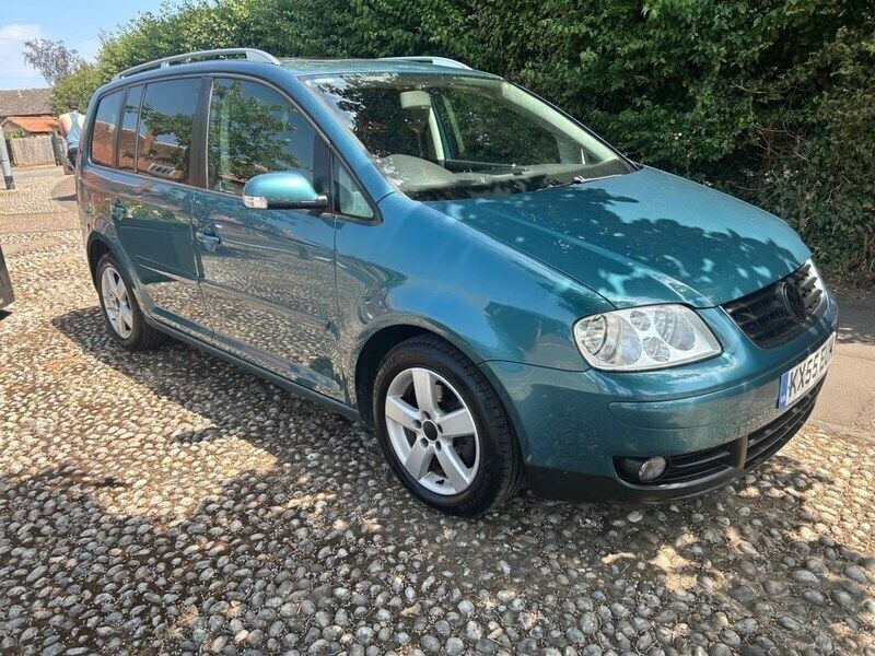 Green Used 2005 VW Touran Sportline MPV | £1,595 - Image 1/4