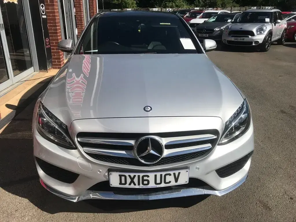 Used Mercedes C200 AMG Line Premium 184 HP (135 kW) 2016 Silver Sedan