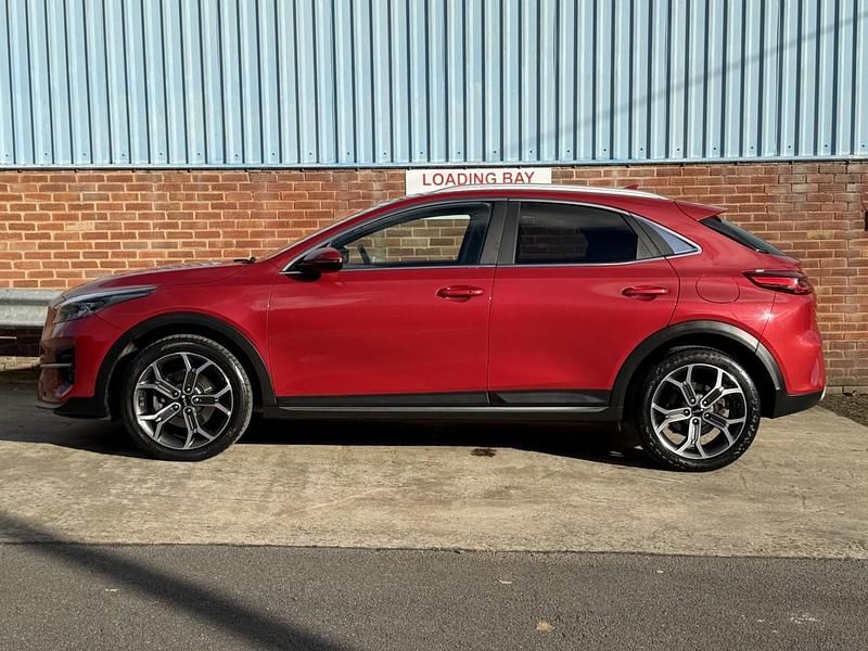 Used Kia XCeed 2021 Red SUV