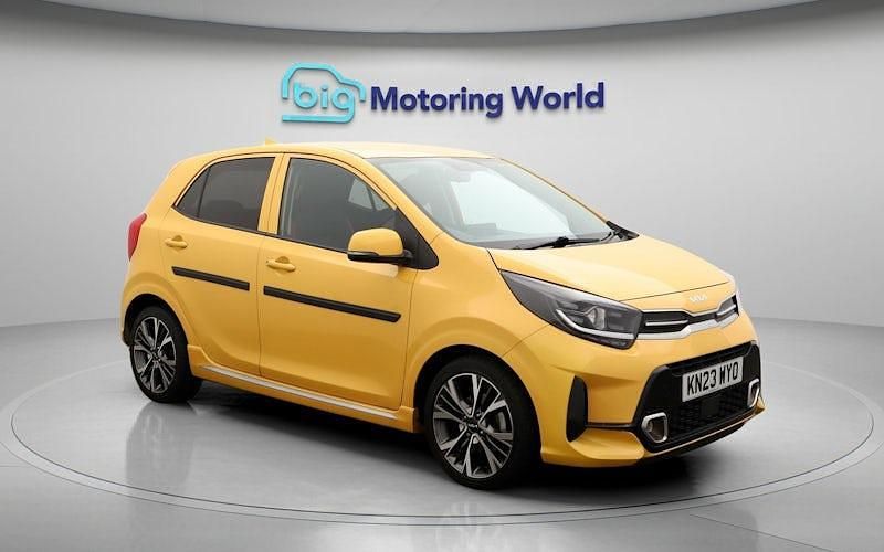 Used Kia Picanto GT-Line 67 HP (49 kW) 2023 Yellow Hatchback