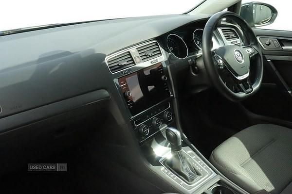 Used VW e-Golf 99 kW (135 HP) 2020 Grey Hatchback