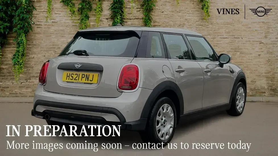 Begagnad Mini ONE Classic 101 HK (74 kW) 2021 Grå Halvkombi