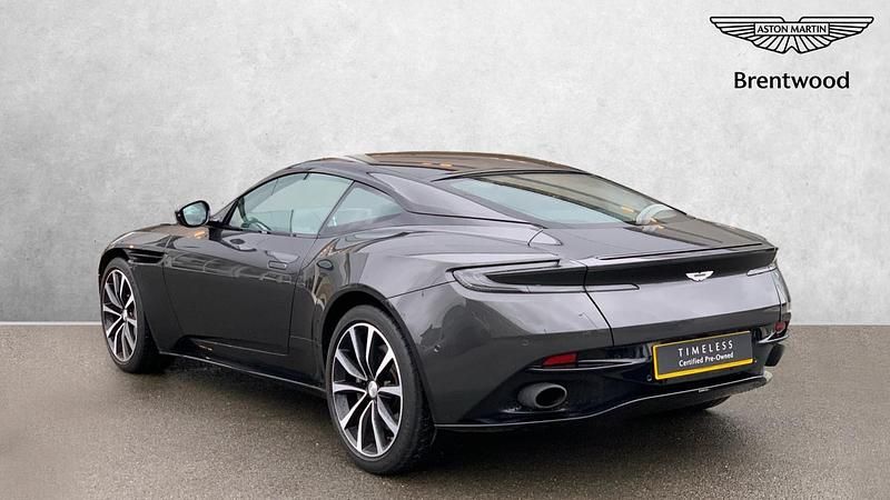 Used Aston Martin DB11 600 HP (441 kW) 2017 Silver Coupe