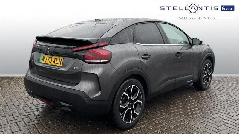 Used Citroën e-C4 Shine 98 kW (134 HP) 2024 Grey Hatchback
