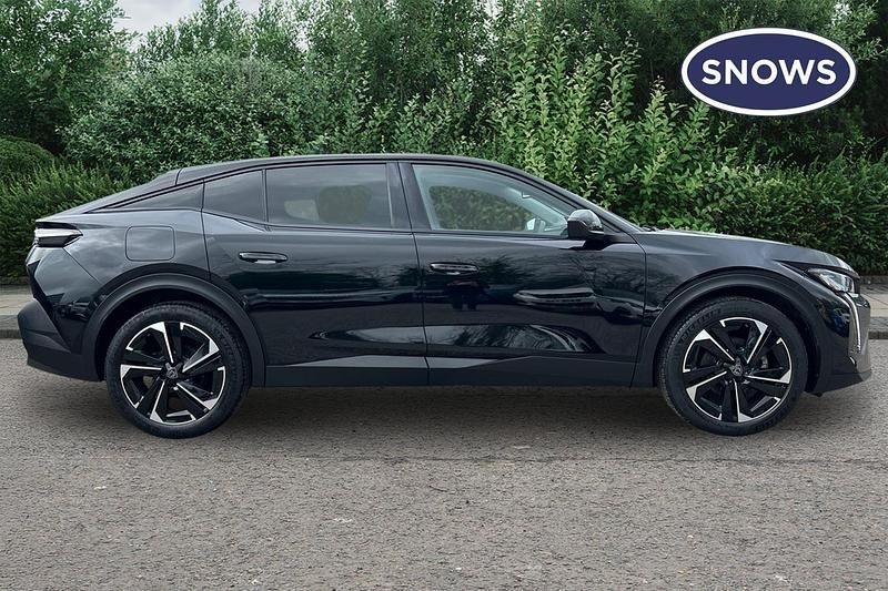 Used Peugeot 408 Allure Premium 131 HP (96 kW) 2024 Black SUV