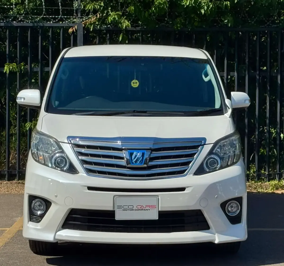Used Toyota Alphard 2014 White MPV