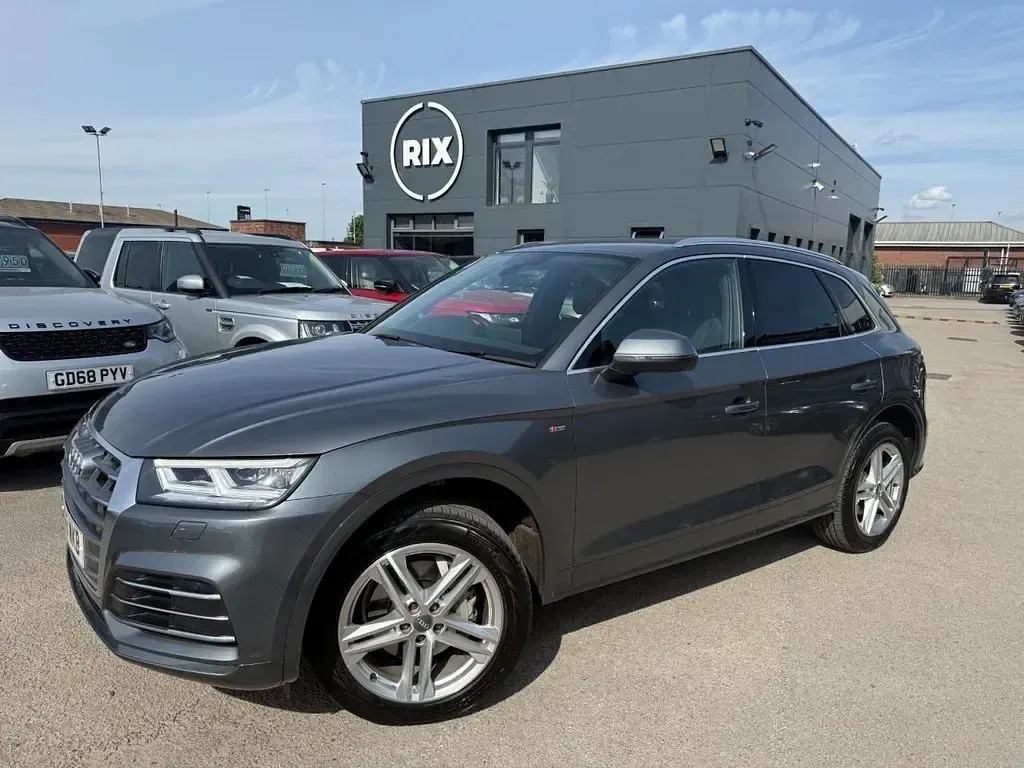 Used Audi Q5 S-Line 245 HP (180 kW) 2019 Grey SUV