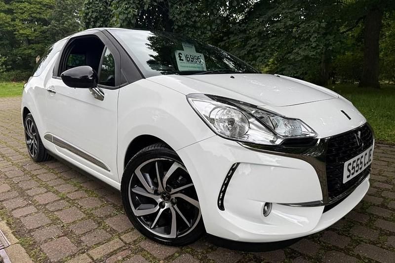 White Used 2018 DS Automobiles DS3 Connected Chic Hatchback | £6,995 (Fair price) - Image 1/1