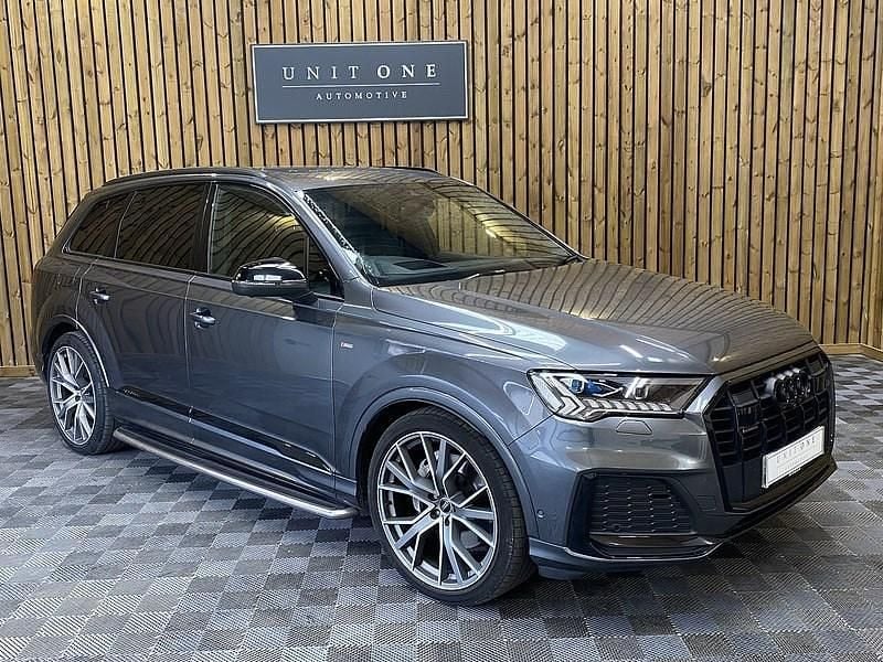 Used Audi Q7 Comfort 286 HP (210 kW) 2022 Grey SUV
