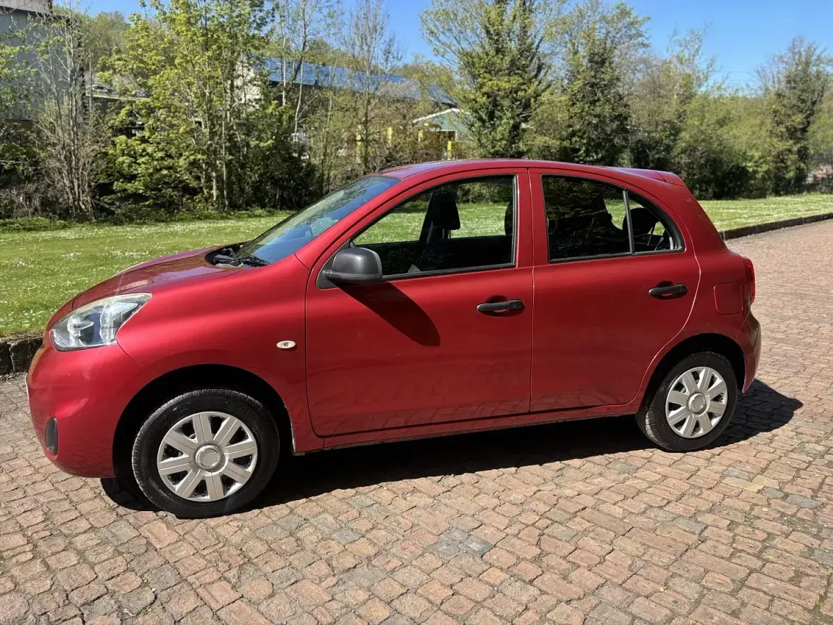 Used Nissan Micra Visia 80 HP (58 kW) 2013 Red Hatchback