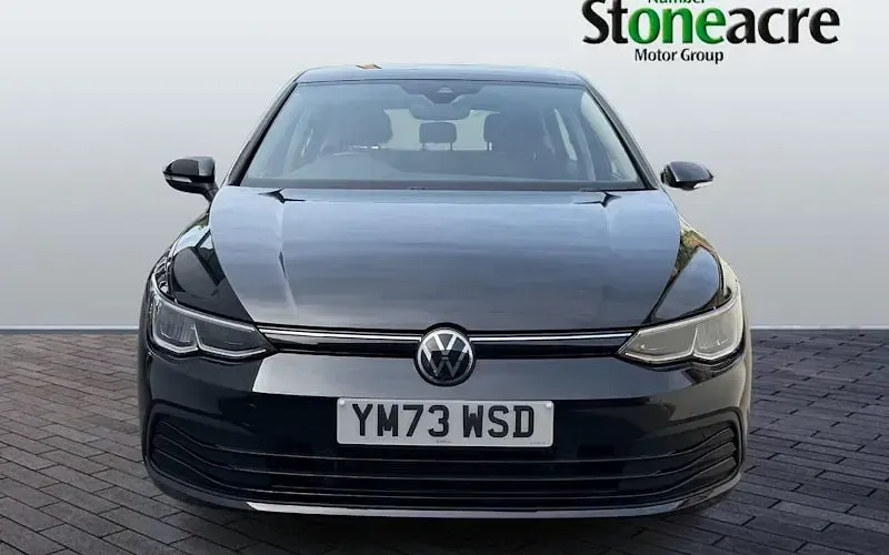 Used VW Golf VIII Life 131 HP (96 kW) 2023 Black Hatchback