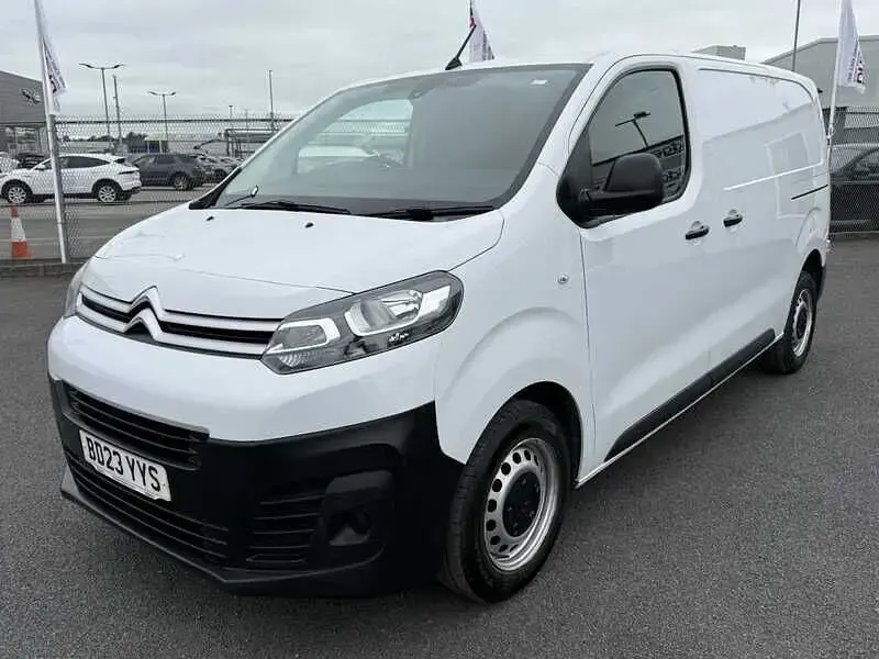 Used Citroën Dispatch 2023 White MPV