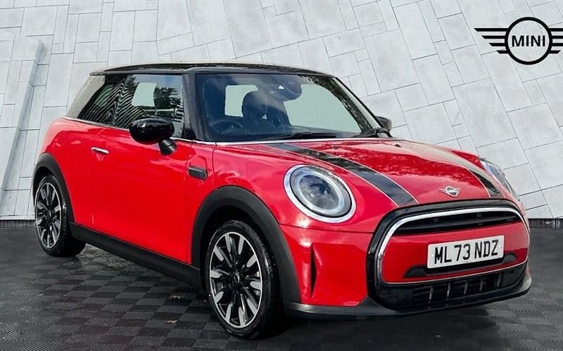 Used Mini Cooper Exclusive 136 HP (100 kW) 2022 Red Hatchback