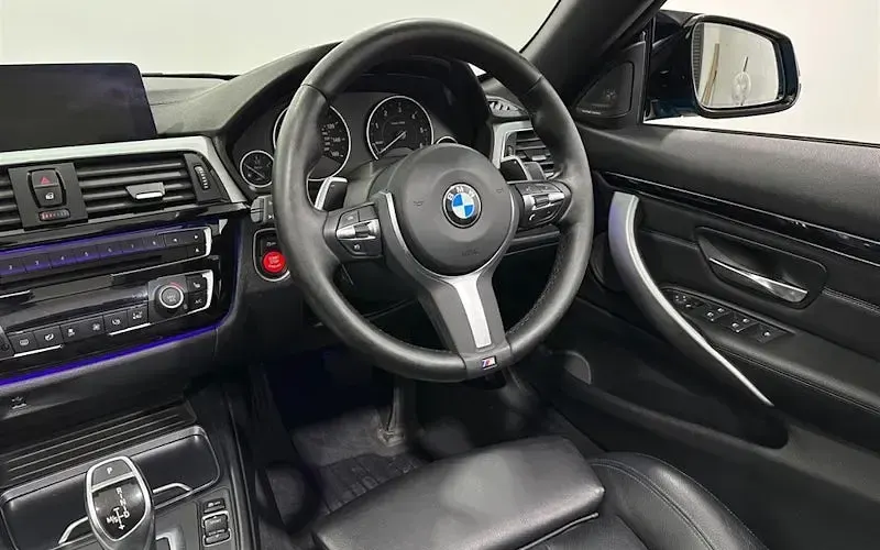 Used BMW 420 Cabriolet M Sport 190 HP (139 kW) 2019 Blue Cabriolet