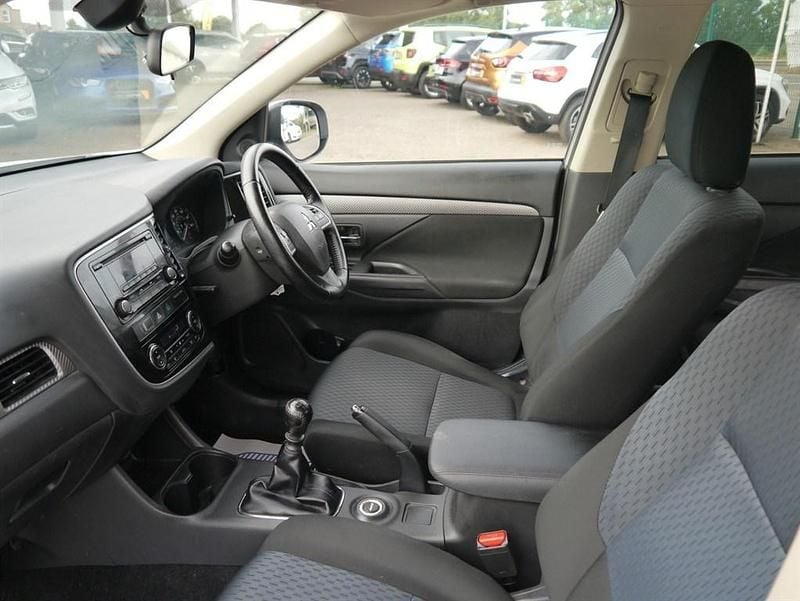 Image 2/4