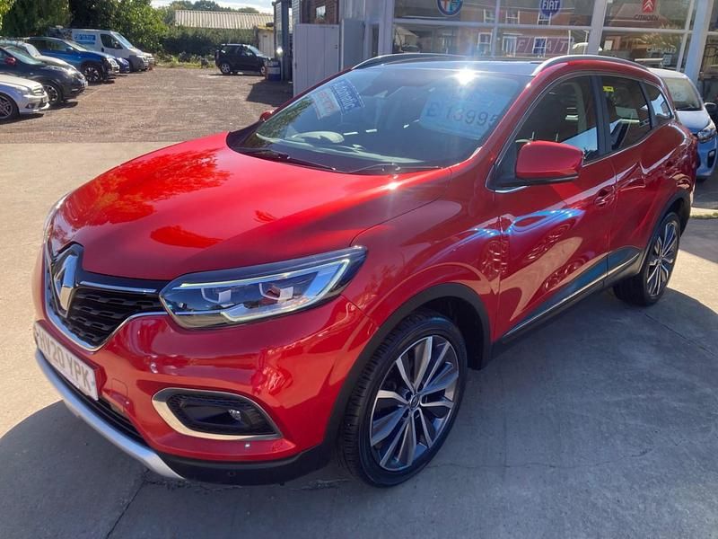 Red Used 2020 Renault Kadjar Version S SUV | £13,991 (Expensive) - Image 1/4
