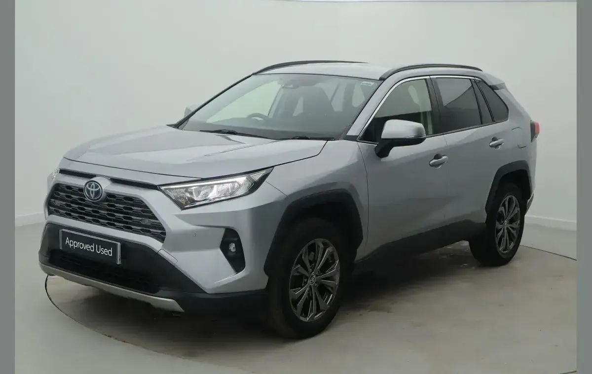 Used Toyota RAV4 Hybrid Design 214 HP (157 kW) 2022 Silver SUV
