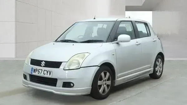 Used Suzuki Swift GLX 2007 Silver Hatchback