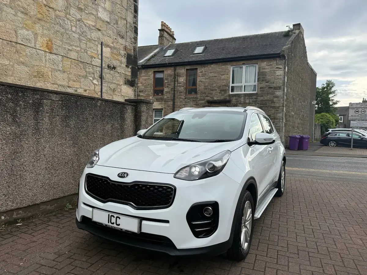 Used Kia Sportage 130 HP (95 kW) 2017 White SUV