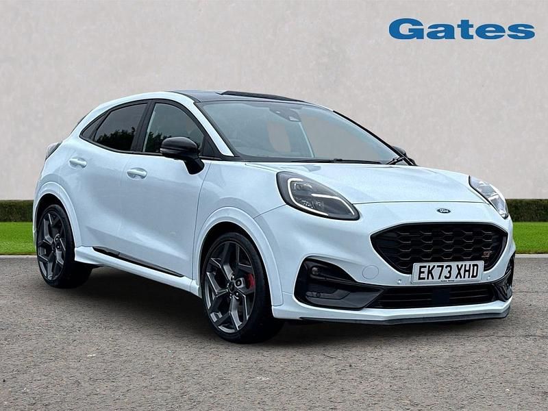 White Used 2023 Ford Puma Gen-E ST Hatchback | £22,799 (Fair price) - Image 1/4