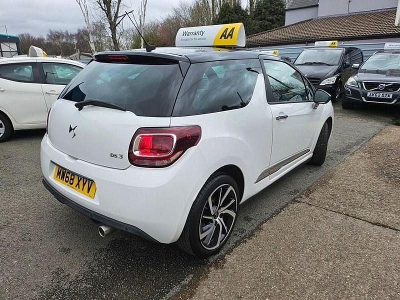 Used DS Automobiles DS3 Connected Chic 2019 White Hatchback