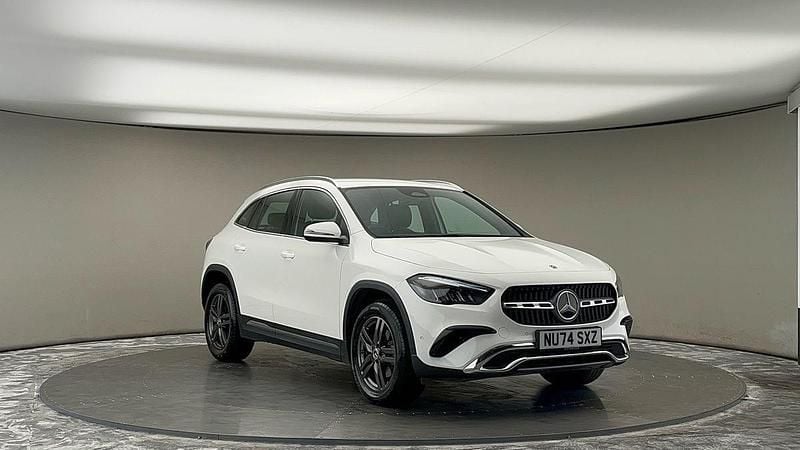 Polar white Used 2024 Mercedes GLA180 Sport Edition SUV | £28,200 - Image 1/4