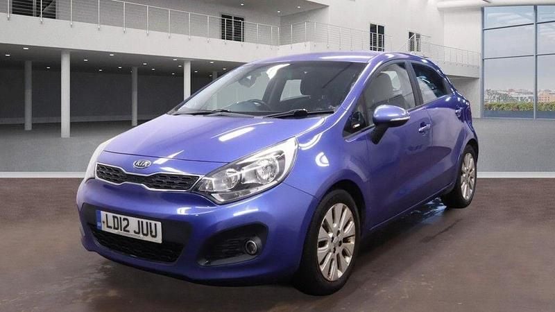 Used Kia Rio 107 HP (78 kW) 2012 Blue Hatchback