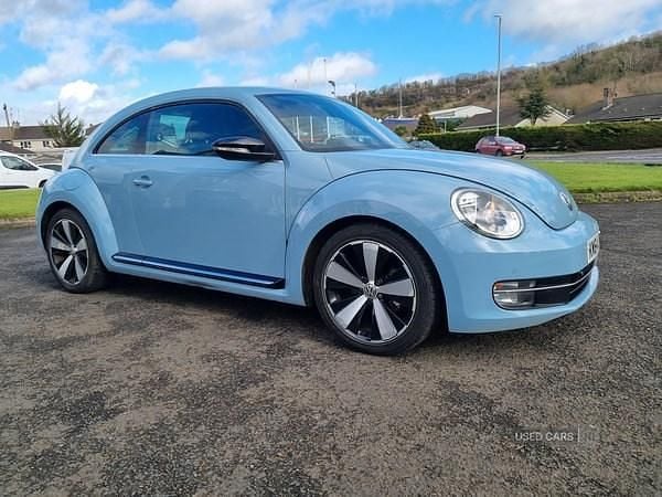 Blue Used 2014 VW Beetle Sportline Hatchback | £5,950 (Fair price) - Image 1/4