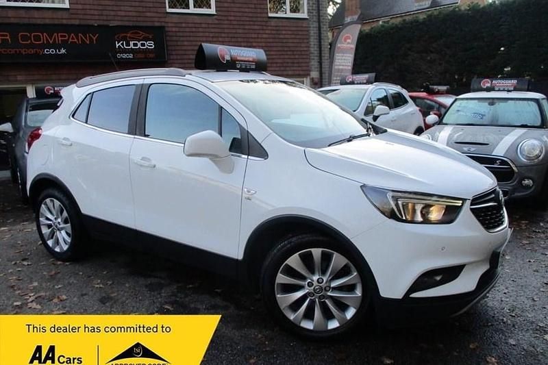 White Used 2018 Vauxhall Mokka X Elite SUV | £7,995 (Fair price) - Image 1/1