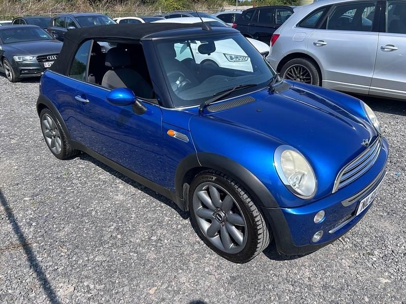 Used Mini ONE 90 HP (66 kW) 2006 Blue Hatchback