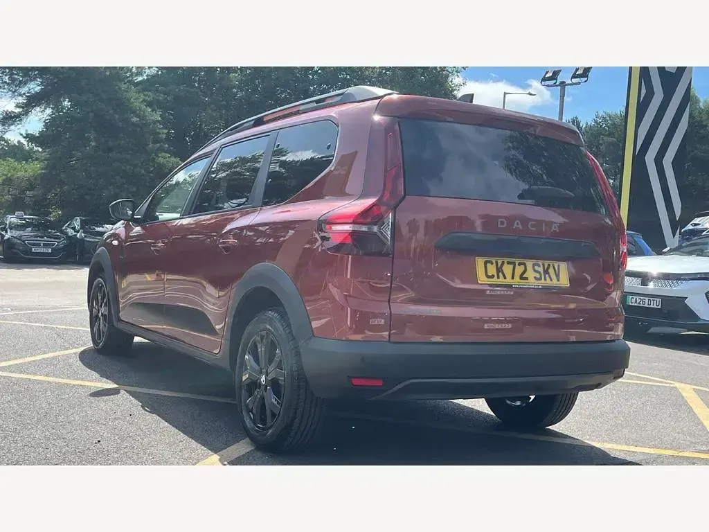 Used Dacia Jogger Extreme 2022 Brown MPV
